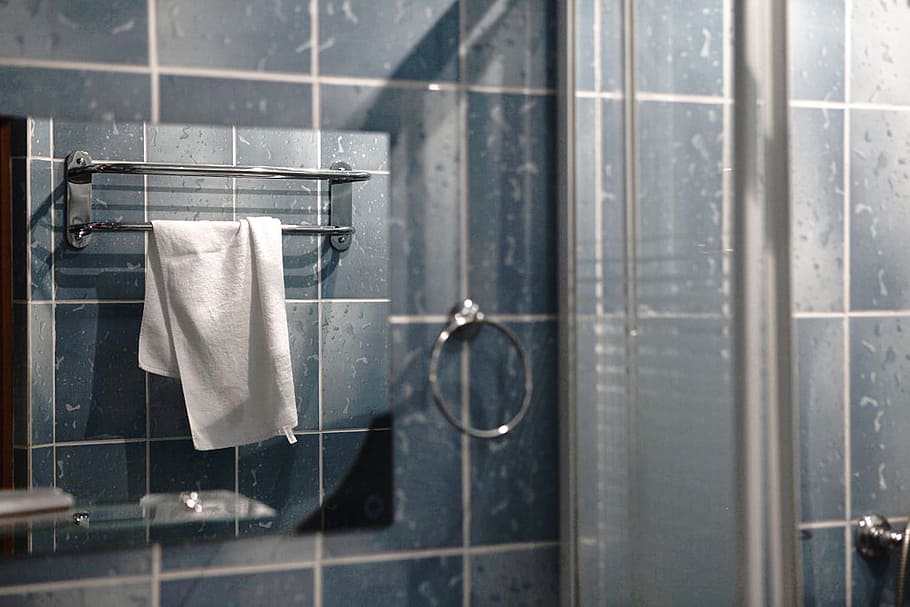 Top Bathroom Towel Racks